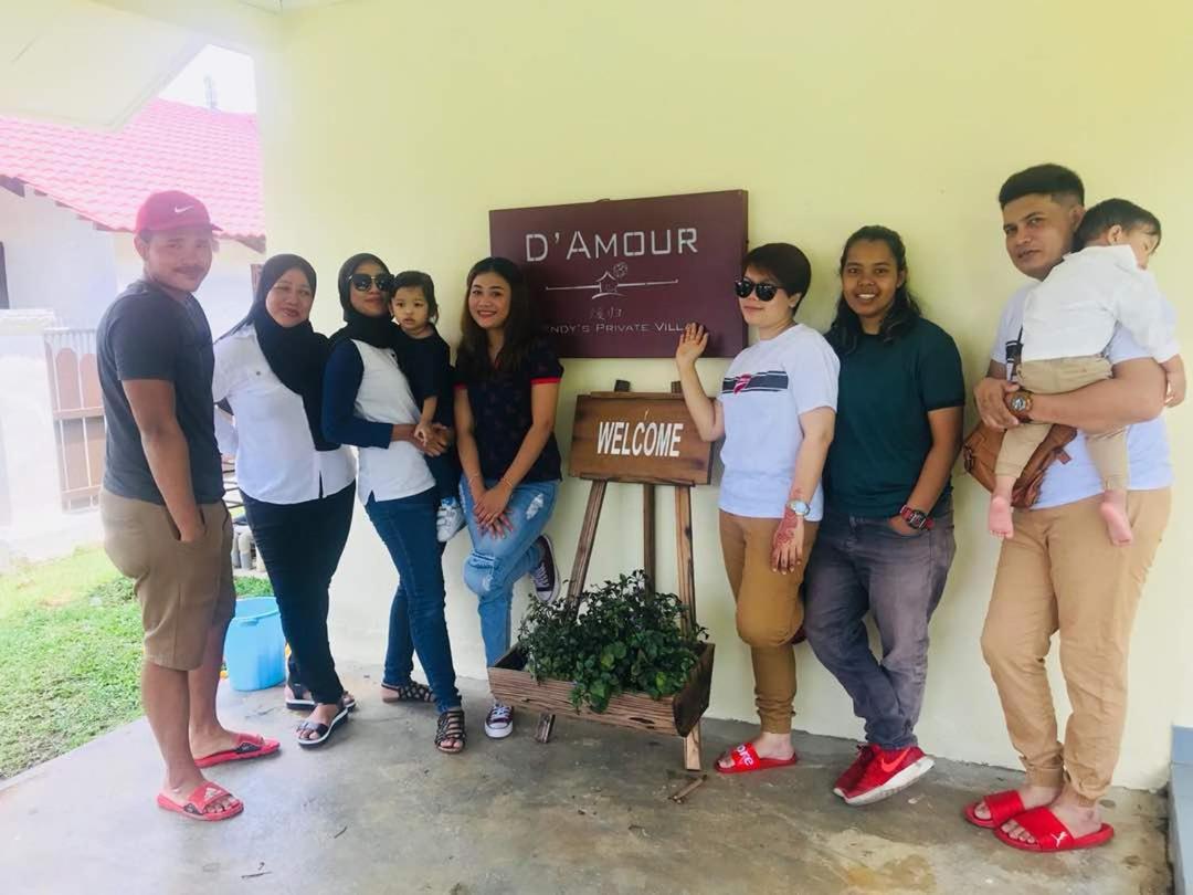 Melaka Afamosa Resort D'Amour Comfortable And Healing With Theater Projector Private Villa With Garden View Swimming Pool Seasonal Christmas Theme المظهر الخارجي الصورة