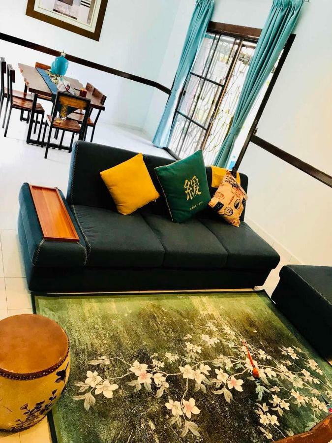 Melaka Afamosa Resort D'Amour Comfortable And Healing With Theater Projector Private Villa With Garden View Swimming Pool Seasonal Christmas Theme المظهر الخارجي الصورة