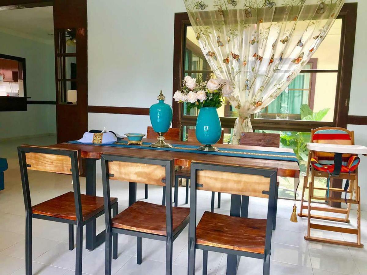 Melaka Afamosa Resort D'Amour Comfortable And Healing With Theater Projector Private Villa With Garden View Swimming Pool Seasonal Christmas Theme المظهر الخارجي الصورة